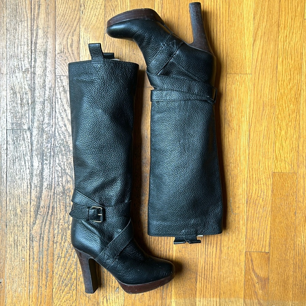 L'Autre Chose Leather Boots in Black. Size 34.5 (IT) ♥︎